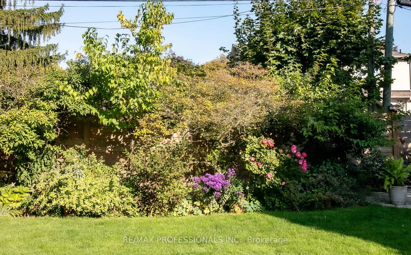 84, North Heights, Princess-Rosethorn, Toronto
