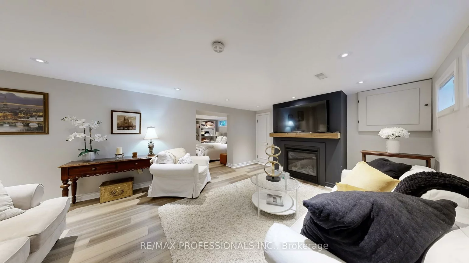 84, North Heights, Princess-Rosethorn, Toronto
