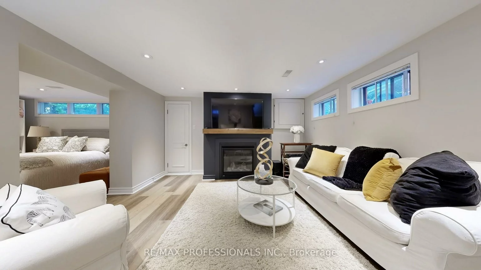 84, North Heights, Princess-Rosethorn, Toronto