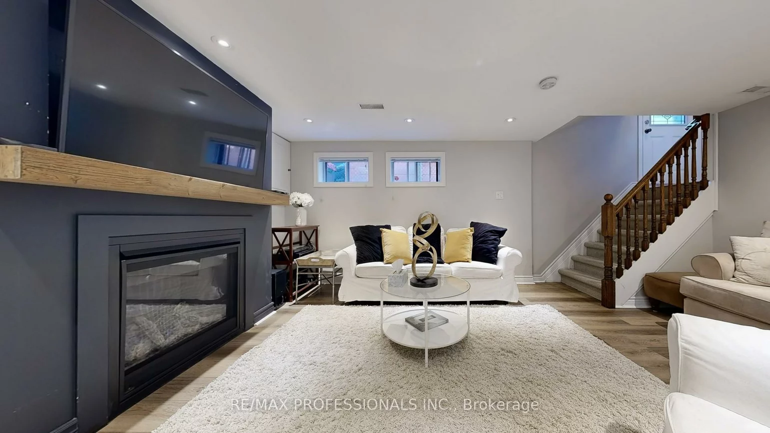 84, North Heights, Princess-Rosethorn, Toronto