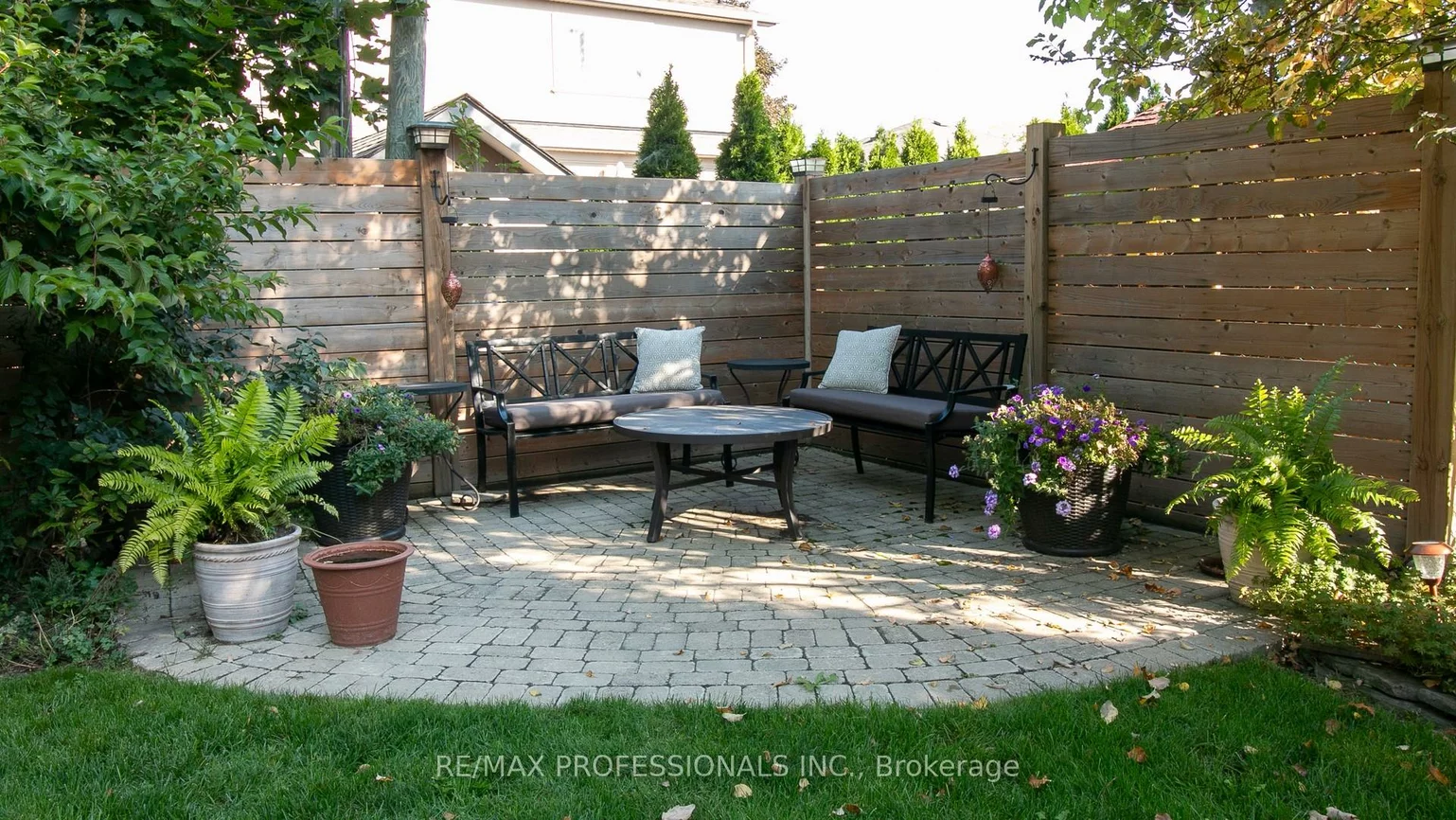 84, North Heights, Princess-Rosethorn, Toronto