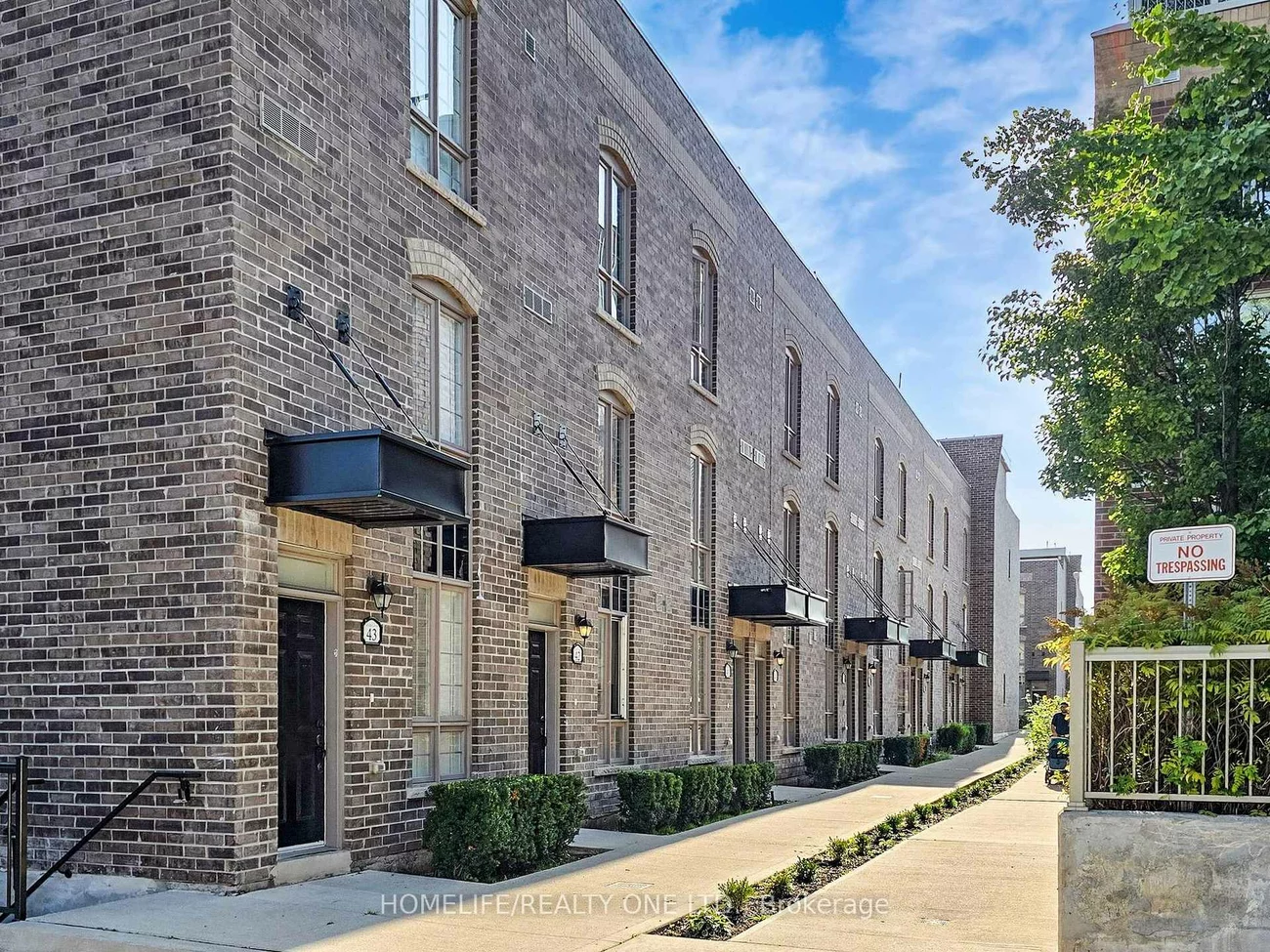 3, Elsie, Dovercourt-Wallace Emerson-Junction, Toronto