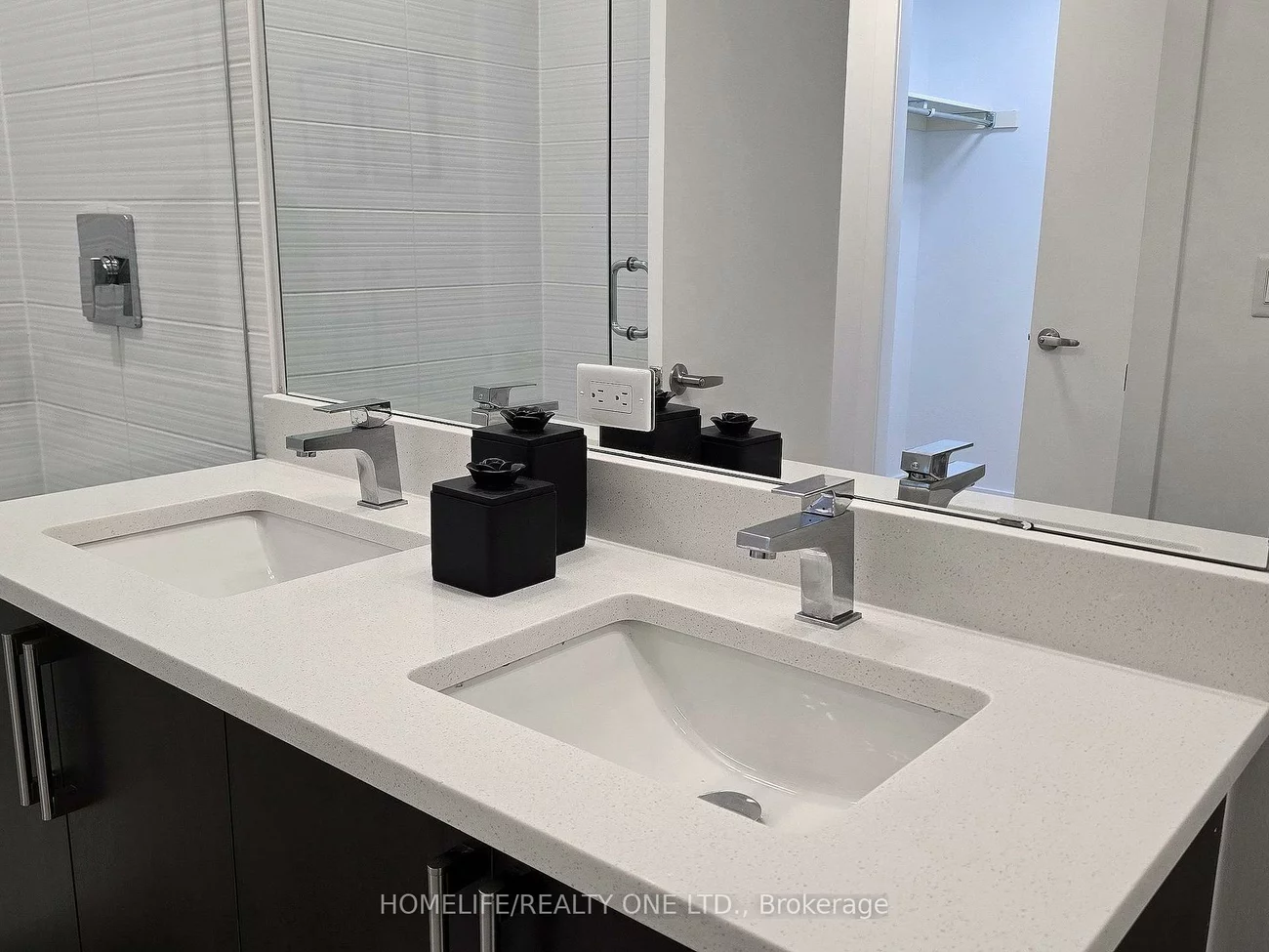 3, Elsie, Dovercourt-Wallace Emerson-Junction, Toronto