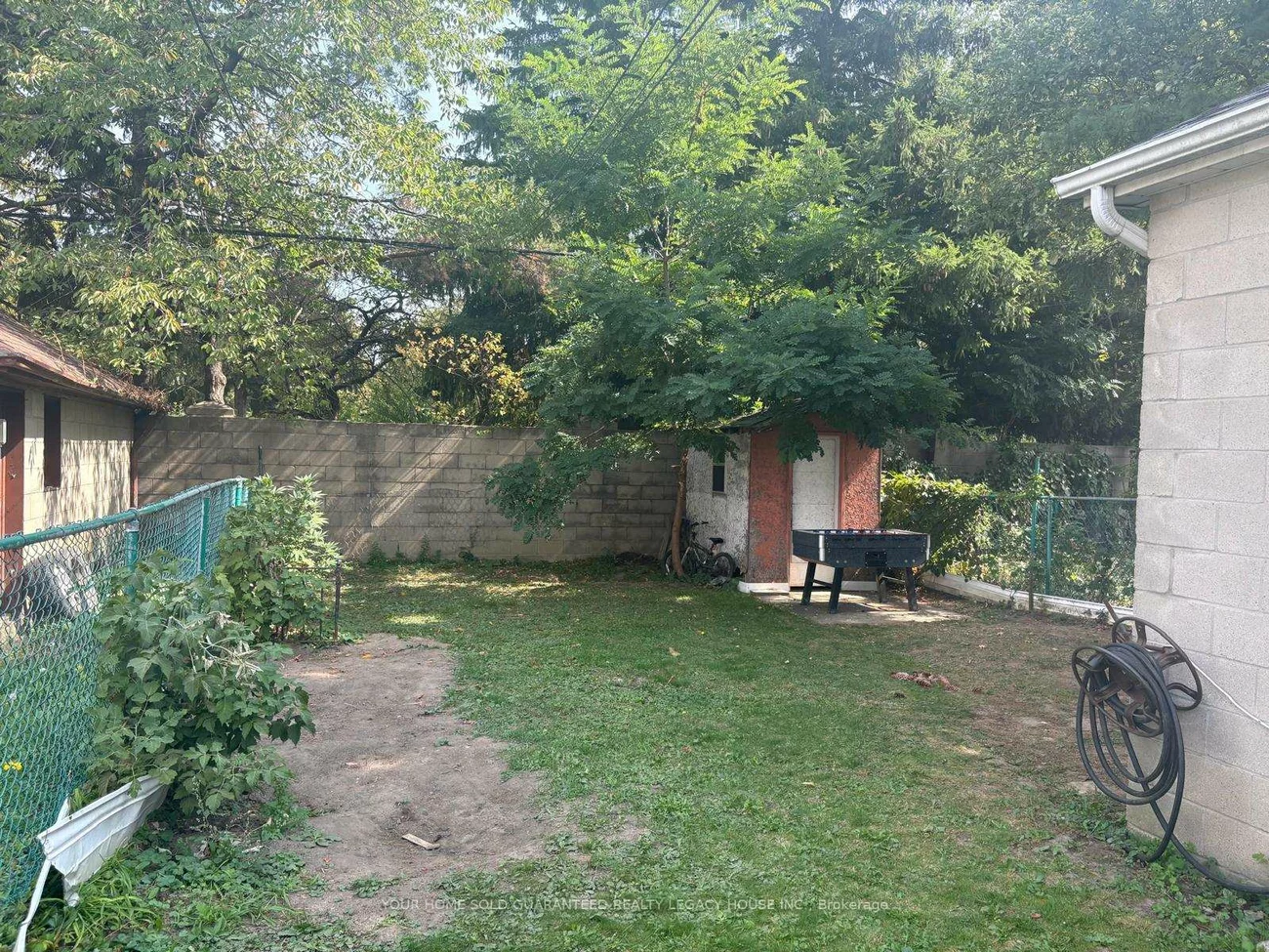 627, McRoberts, Caledonia-Fairbank, Toronto