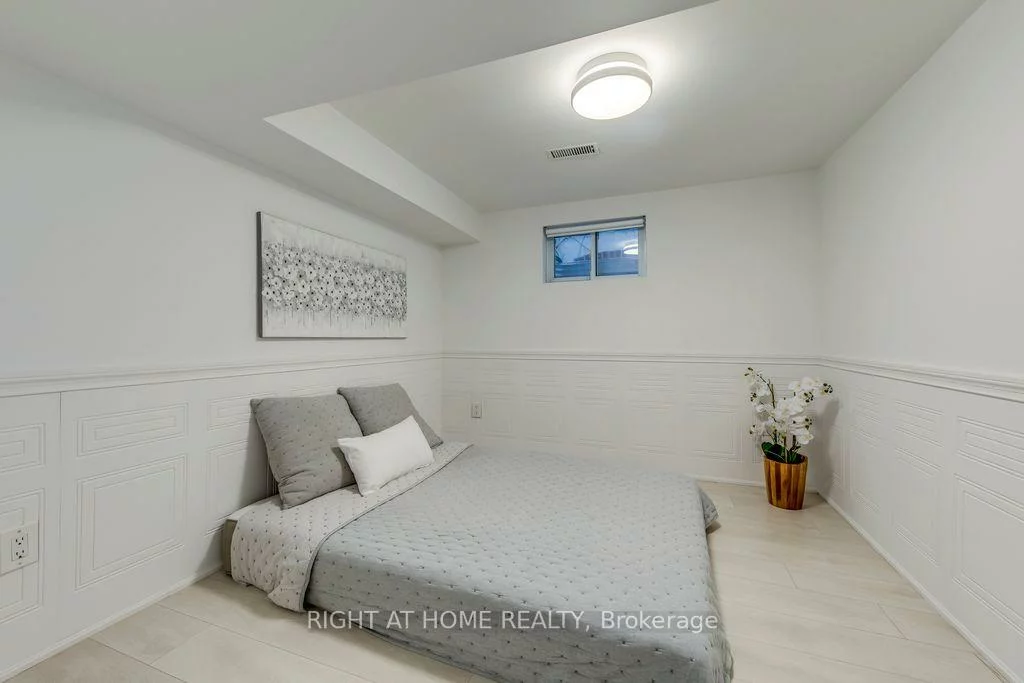 43, South Kingsway, High Park-Swansea, Toronto