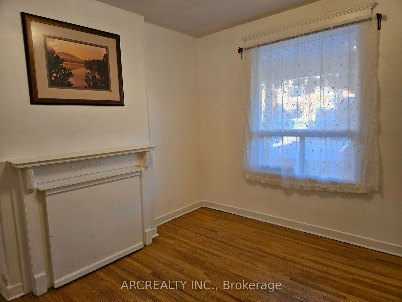 910, Dovercourt, Dovercourt-Wallace Emerson-Junction, Toronto