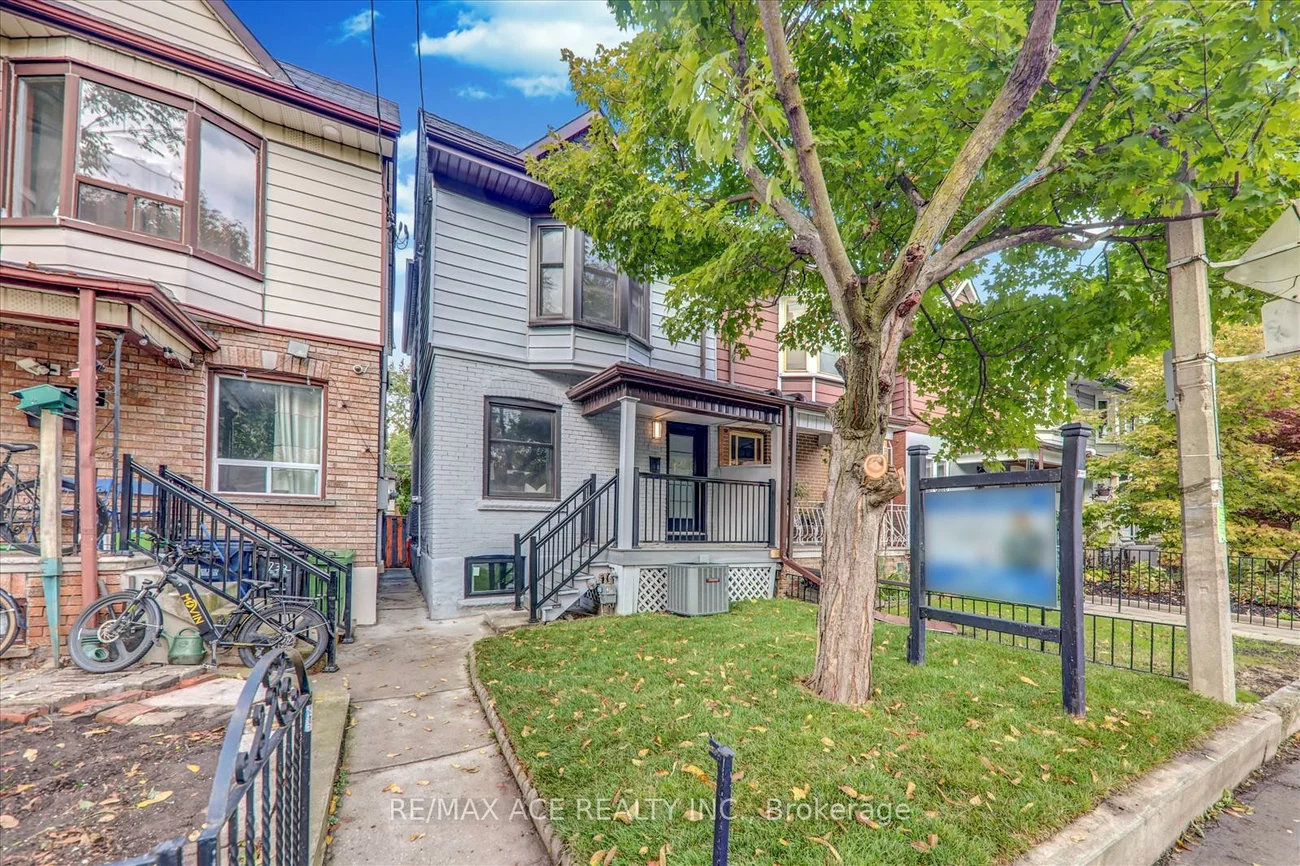 734, Brock, Dovercourt-Wallace Emerson-Junction, Toronto