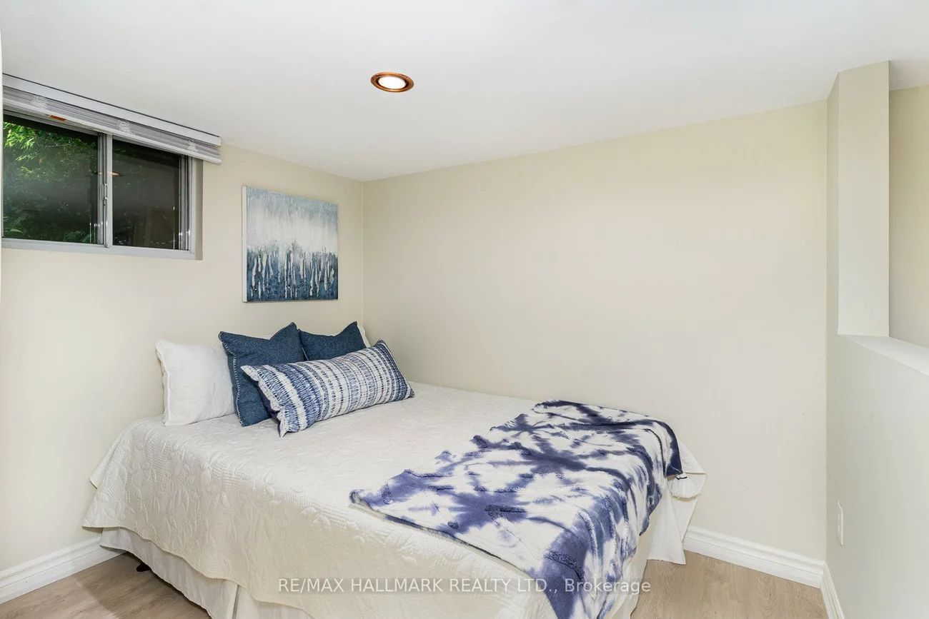 7, Tizzard, Stonegate-Queensway, Toronto