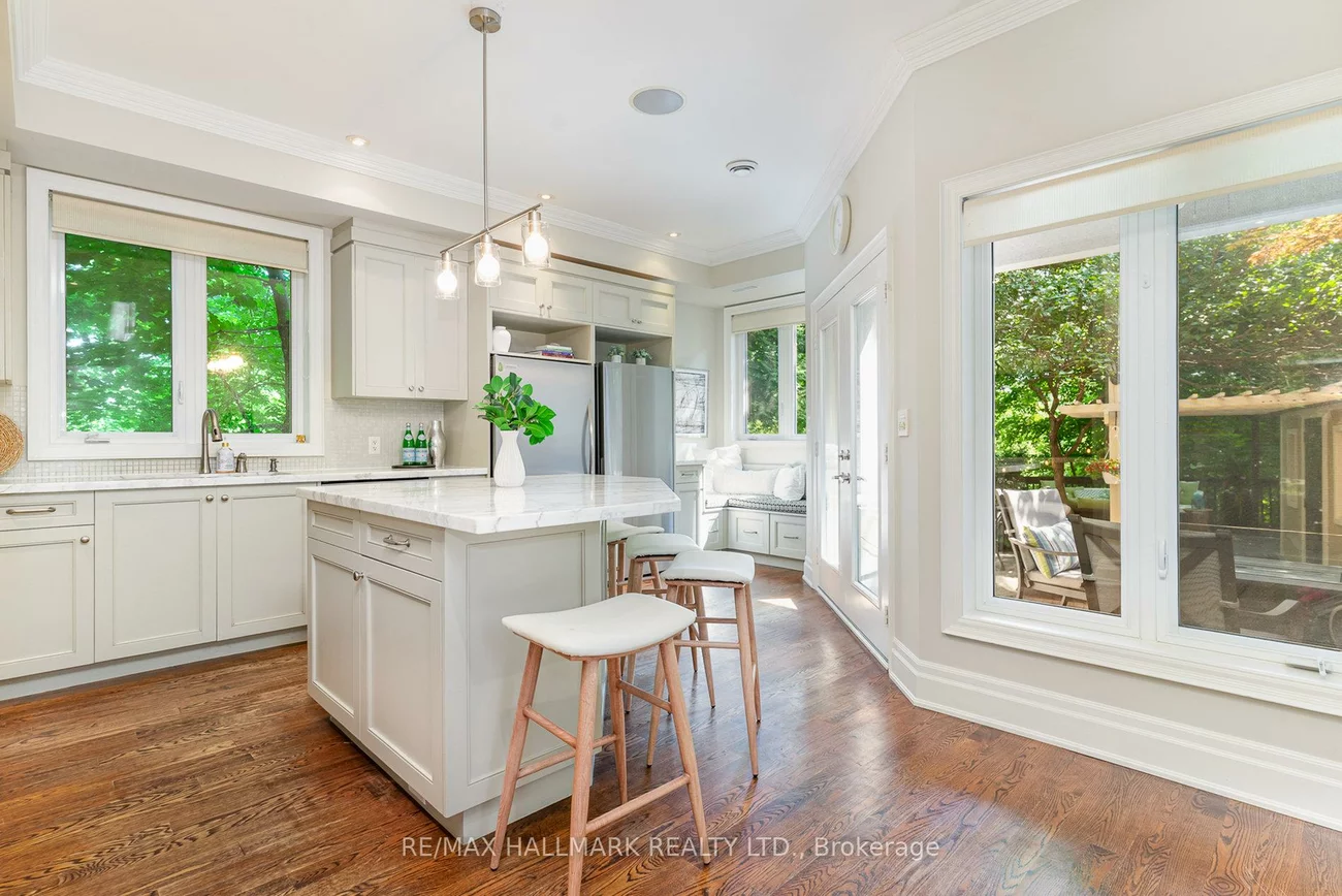7, Tizzard, Stonegate-Queensway, Toronto