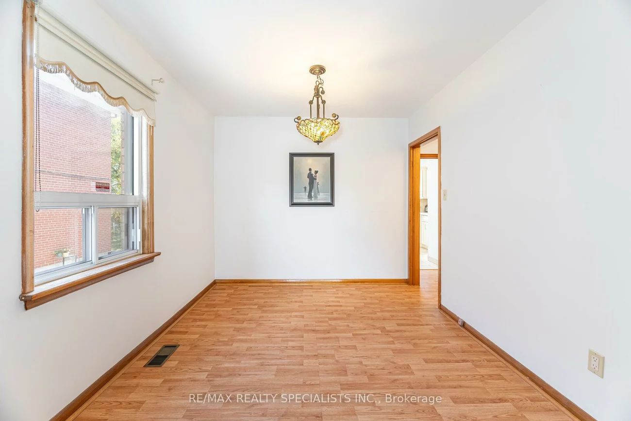 49, Algoma, Mimico, Toronto
