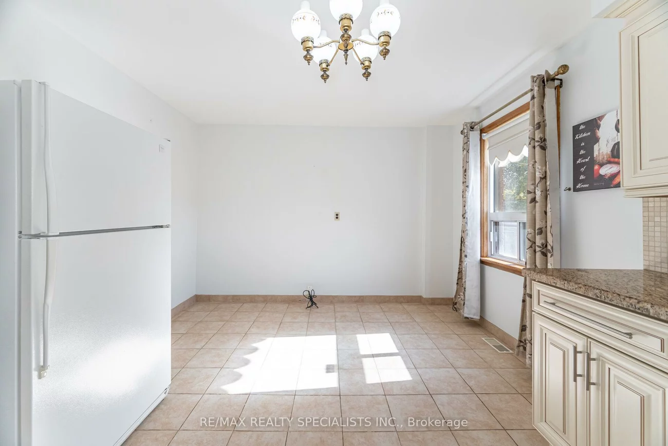 49, Algoma, Mimico, Toronto