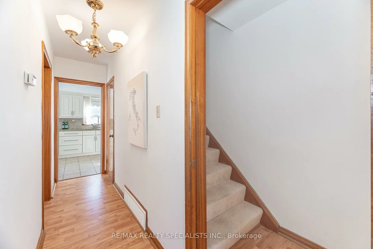 49, Algoma, Mimico, Toronto