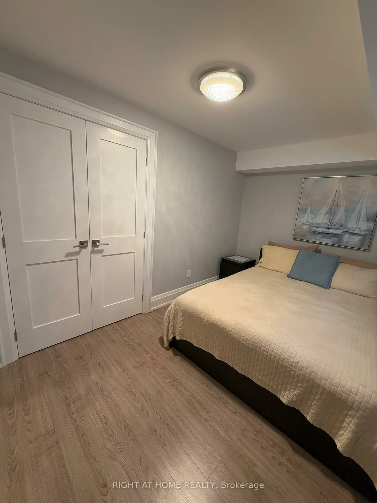 6, Burnelm, Islington-City Centre West, Toronto