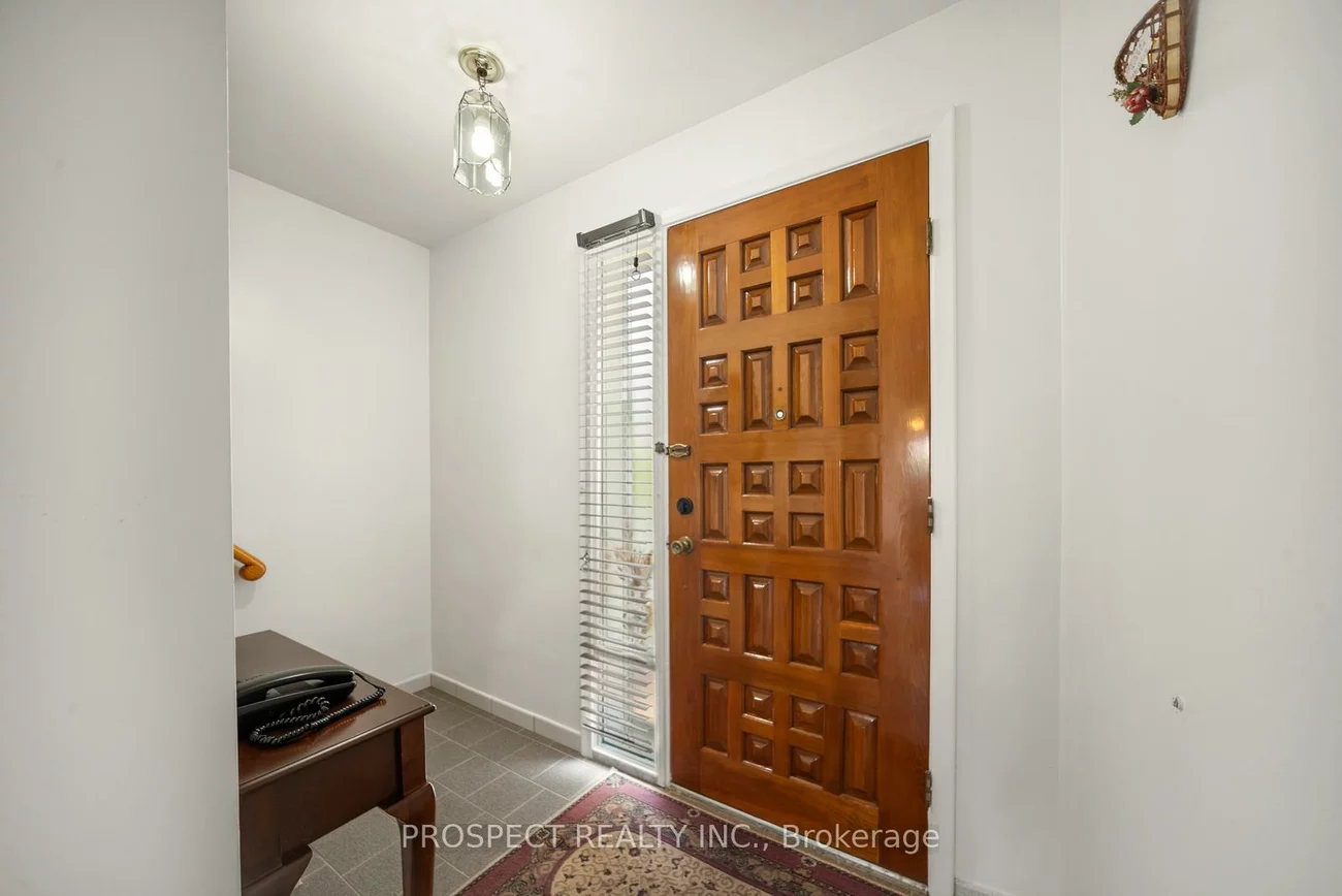 8, Sonnet, Rustic, Toronto