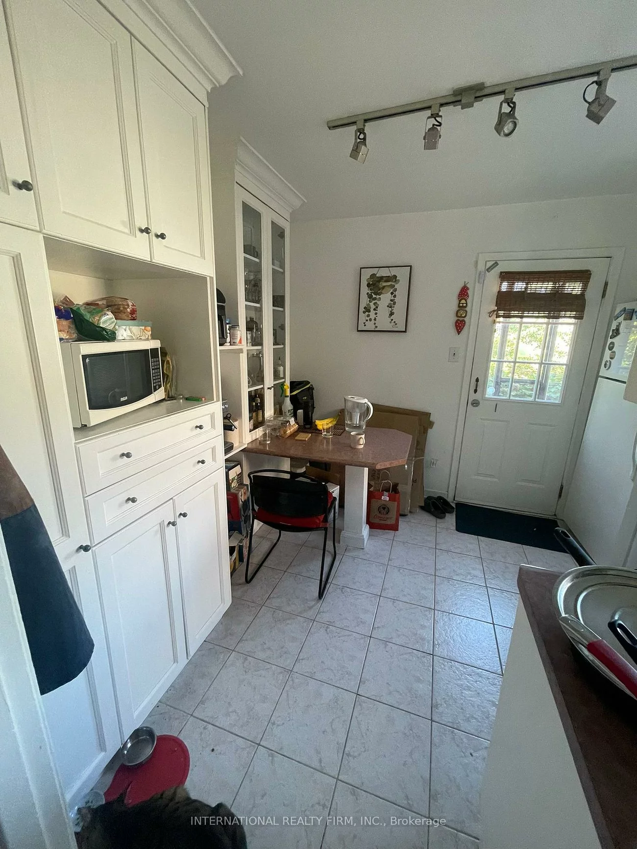 57, Edinborough, Rockcliffe-Smythe, Toronto