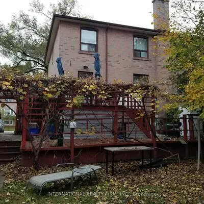 57, Edinborough, Rockcliffe-Smythe, Toronto