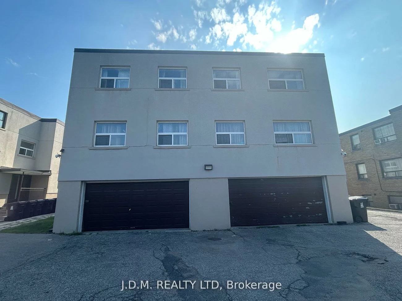 2428, Keele, Maple Leaf, Toronto