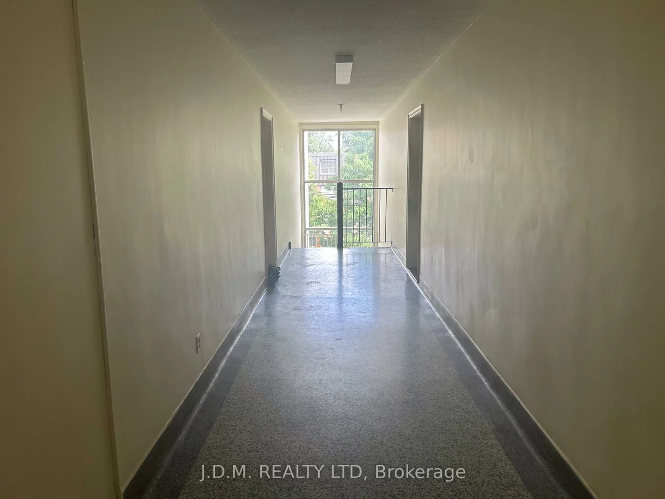 2428, Keele, Maple Leaf, Toronto