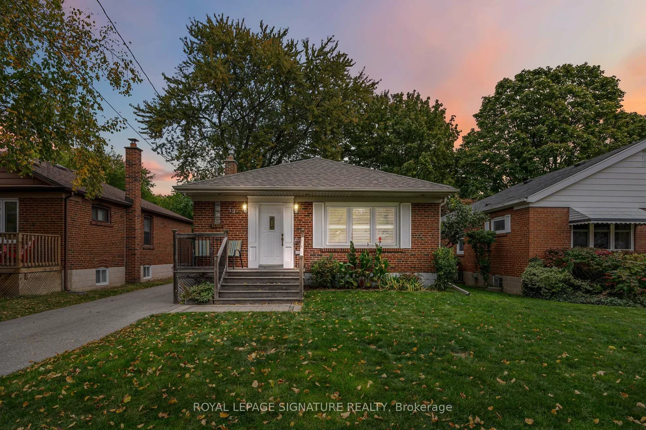 49, Westhead, Alderwood, Toronto