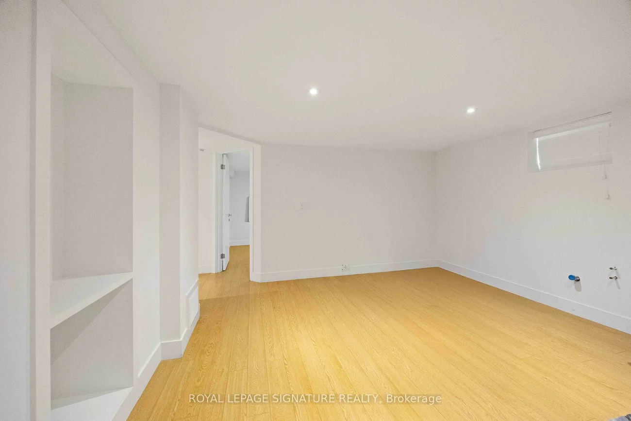 49, Westhead, Alderwood, Toronto