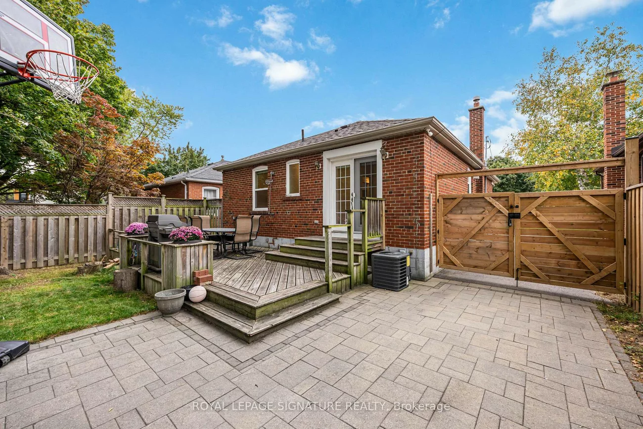 49, Westhead, Alderwood, Toronto