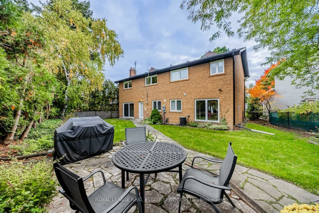 5, Harrowby, Princess-Rosethorn, Toronto