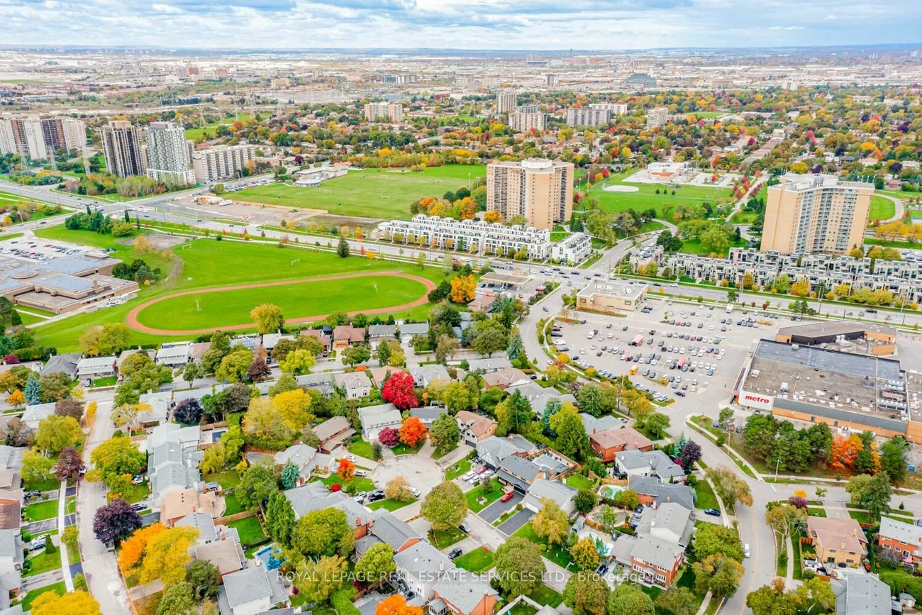 5, Harrowby, Princess-Rosethorn, Toronto