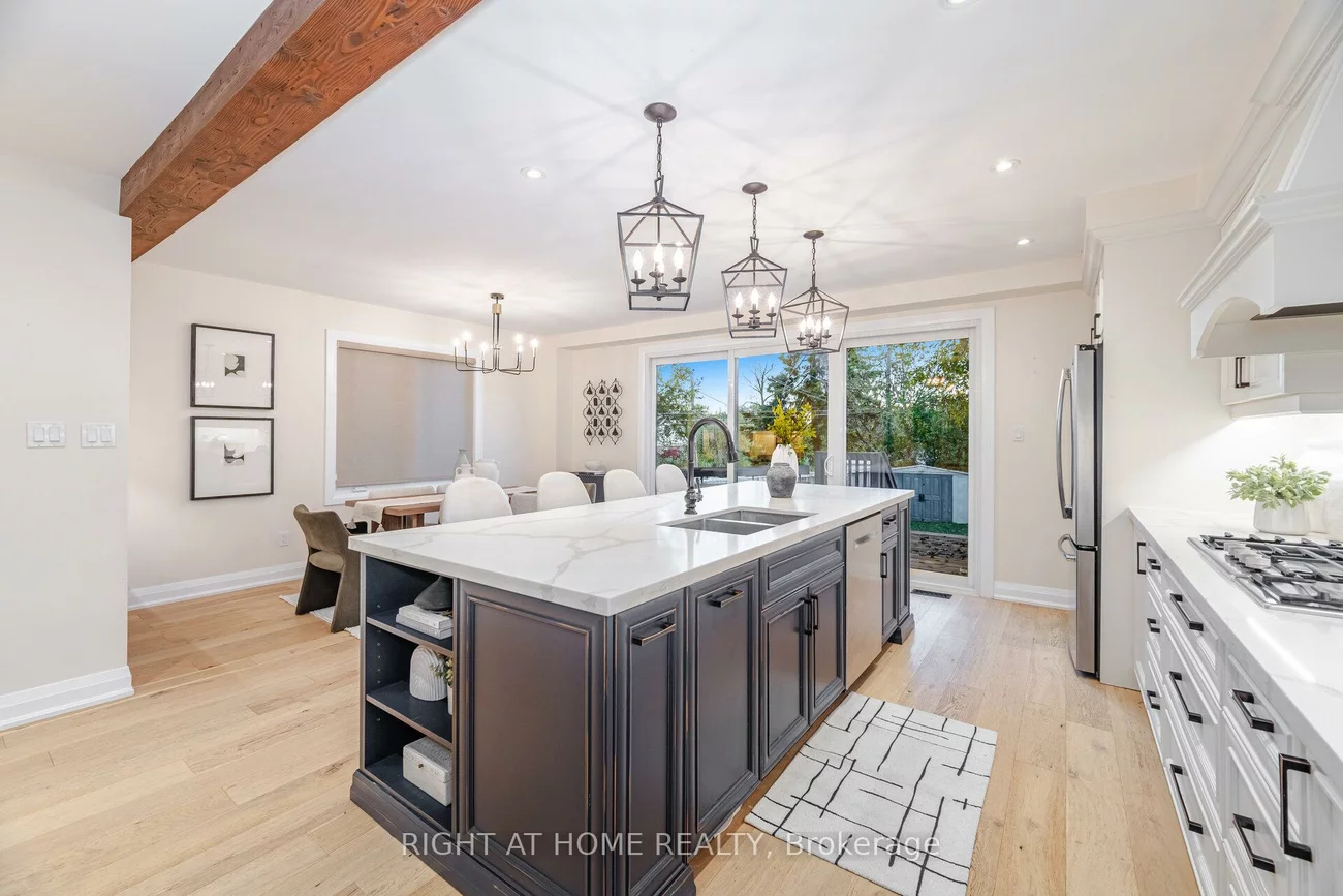 28, Forty First, Long Branch, Toronto