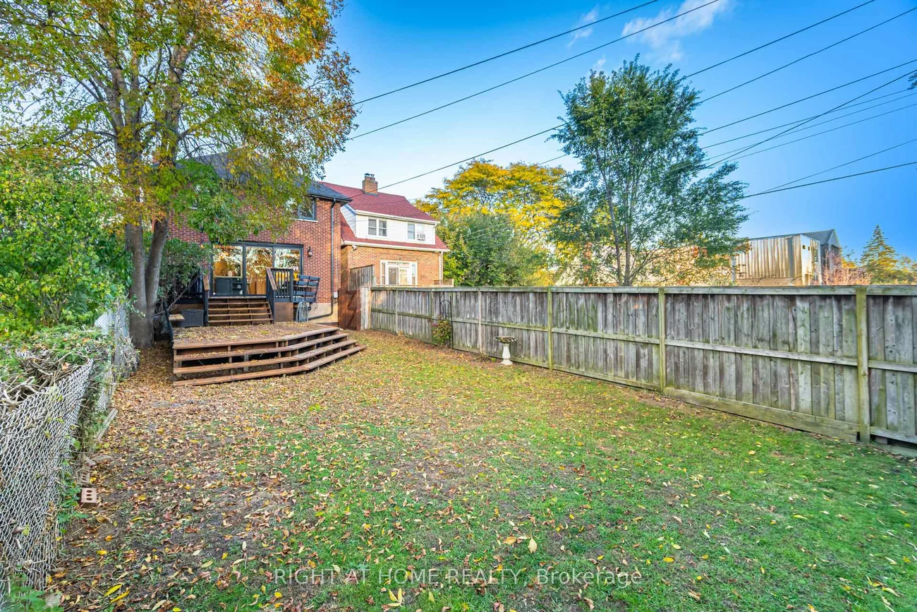 28, Forty First, Long Branch, Toronto