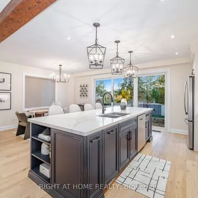 28, Forty First, Long Branch, Toronto