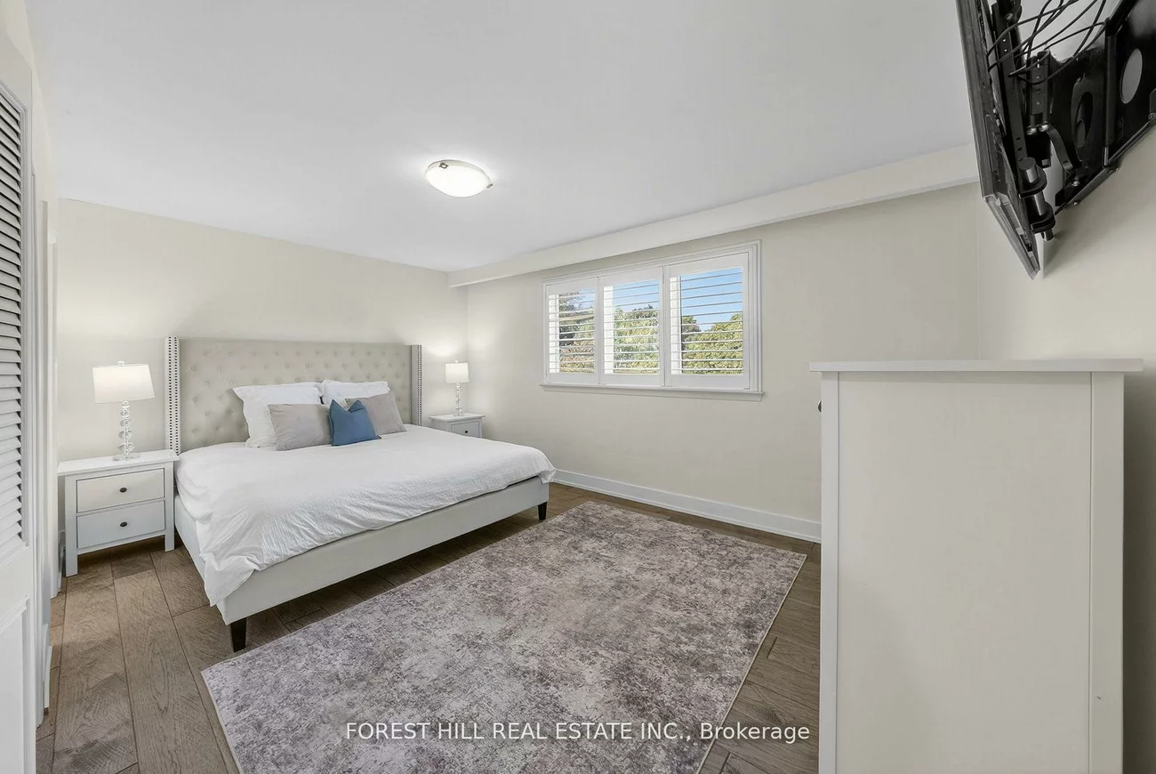 37, Cherry Post, Markland Wood, Toronto