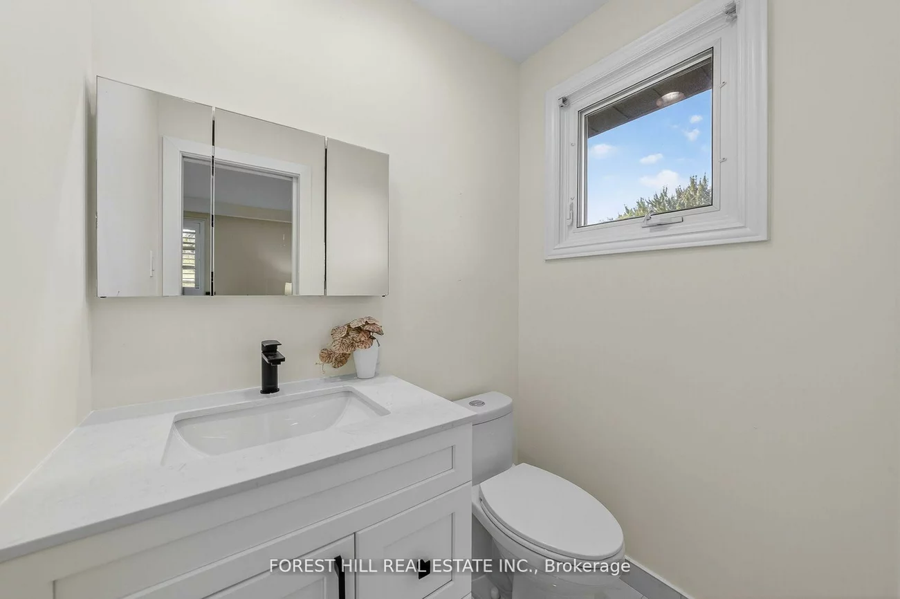 37, Cherry Post, Markland Wood, Toronto