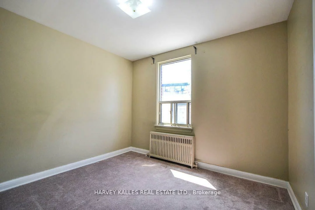 90, Trethewey, Beechborough-Greenbrook, Toronto