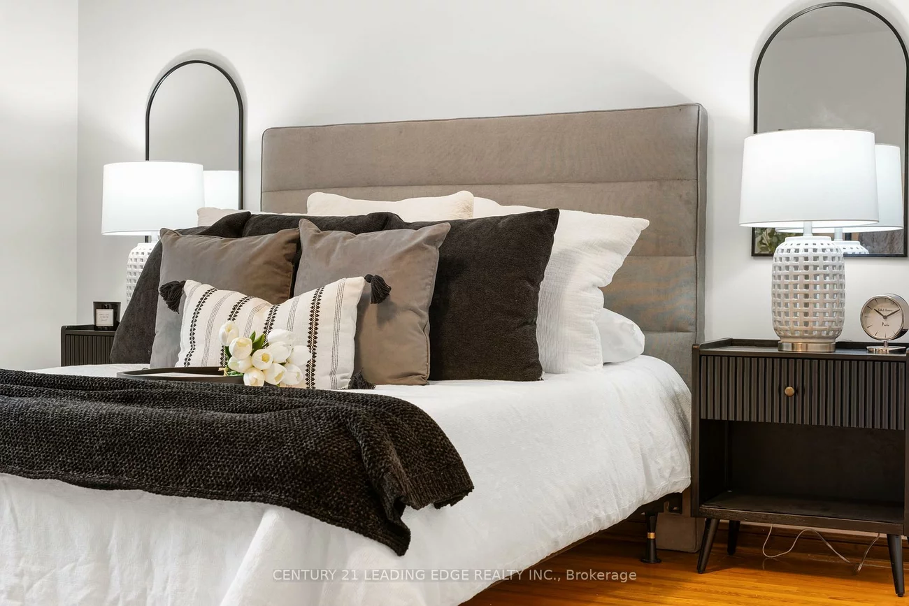 27, Murray, Downsview-Roding-CFB, Toronto