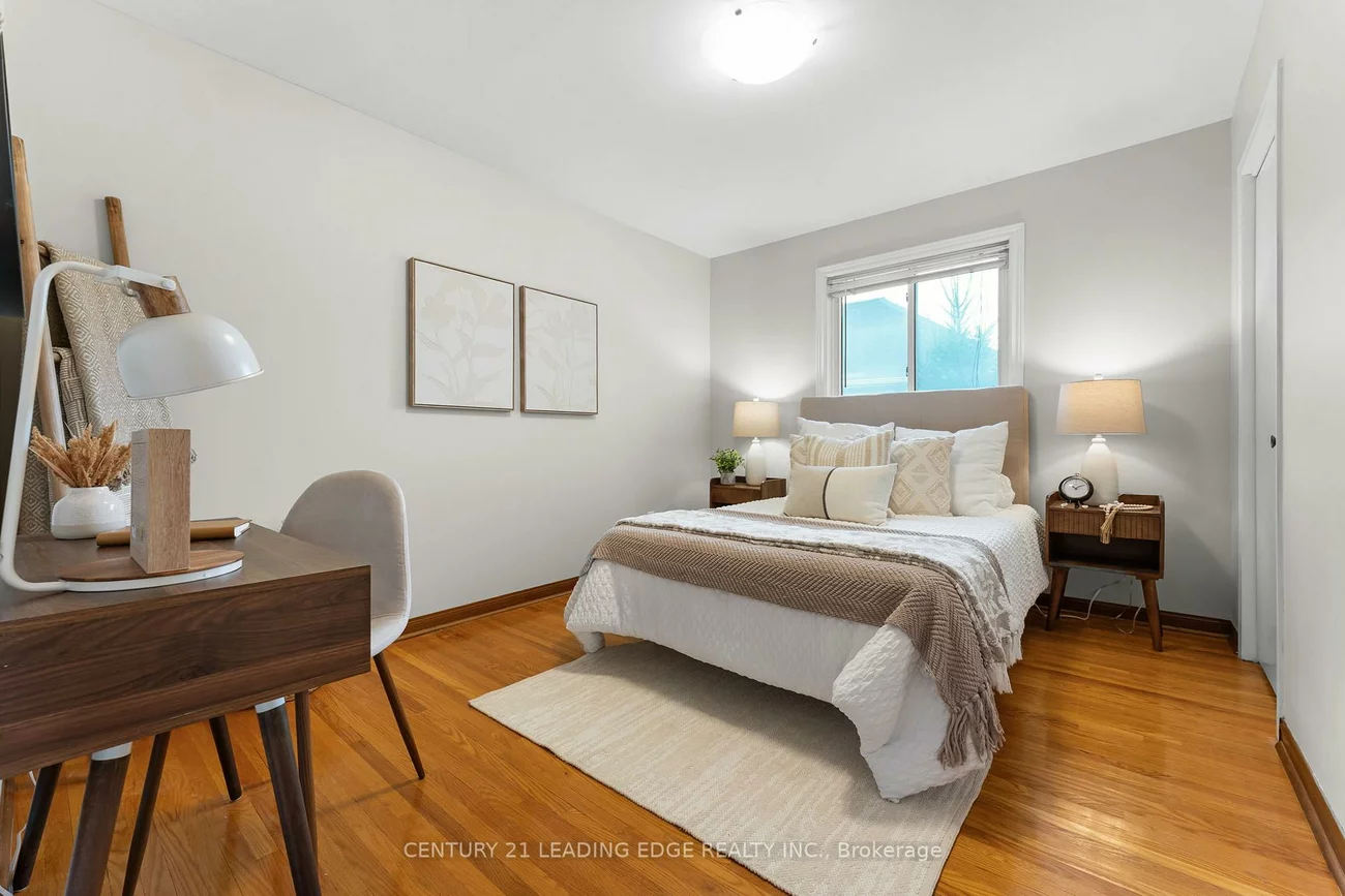 27, Murray, Downsview-Roding-CFB, Toronto