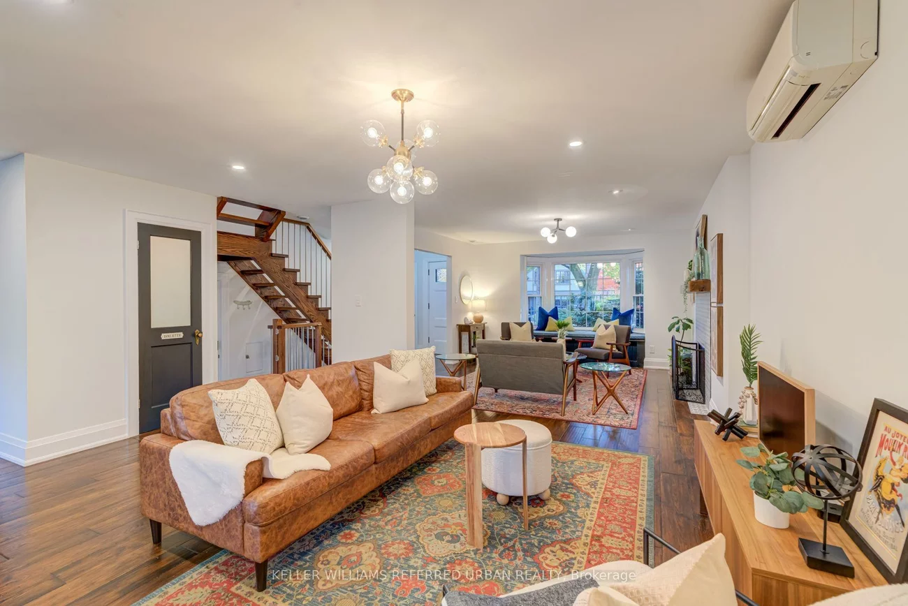 14, Meadowvale, Stonegate-Queensway, Toronto