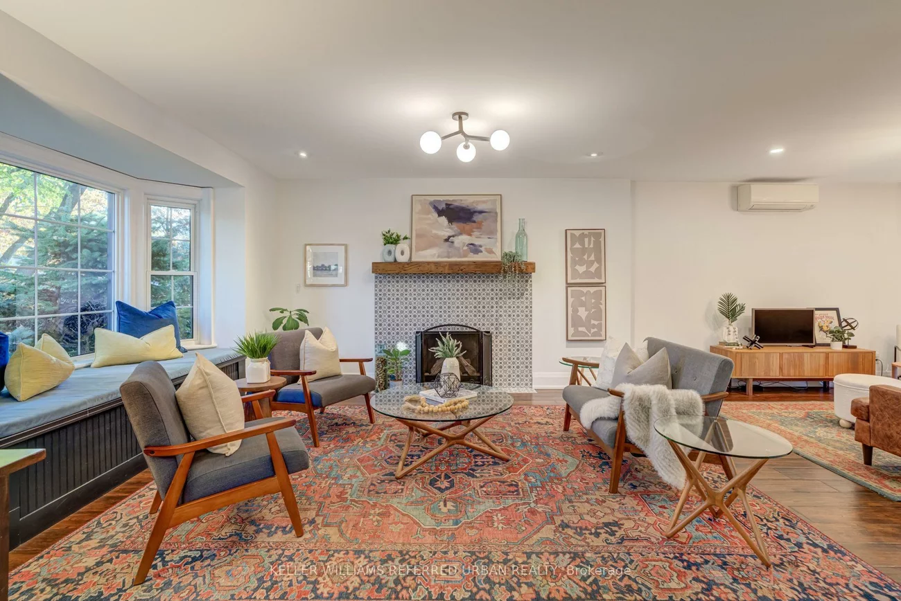 14, Meadowvale, Stonegate-Queensway, Toronto