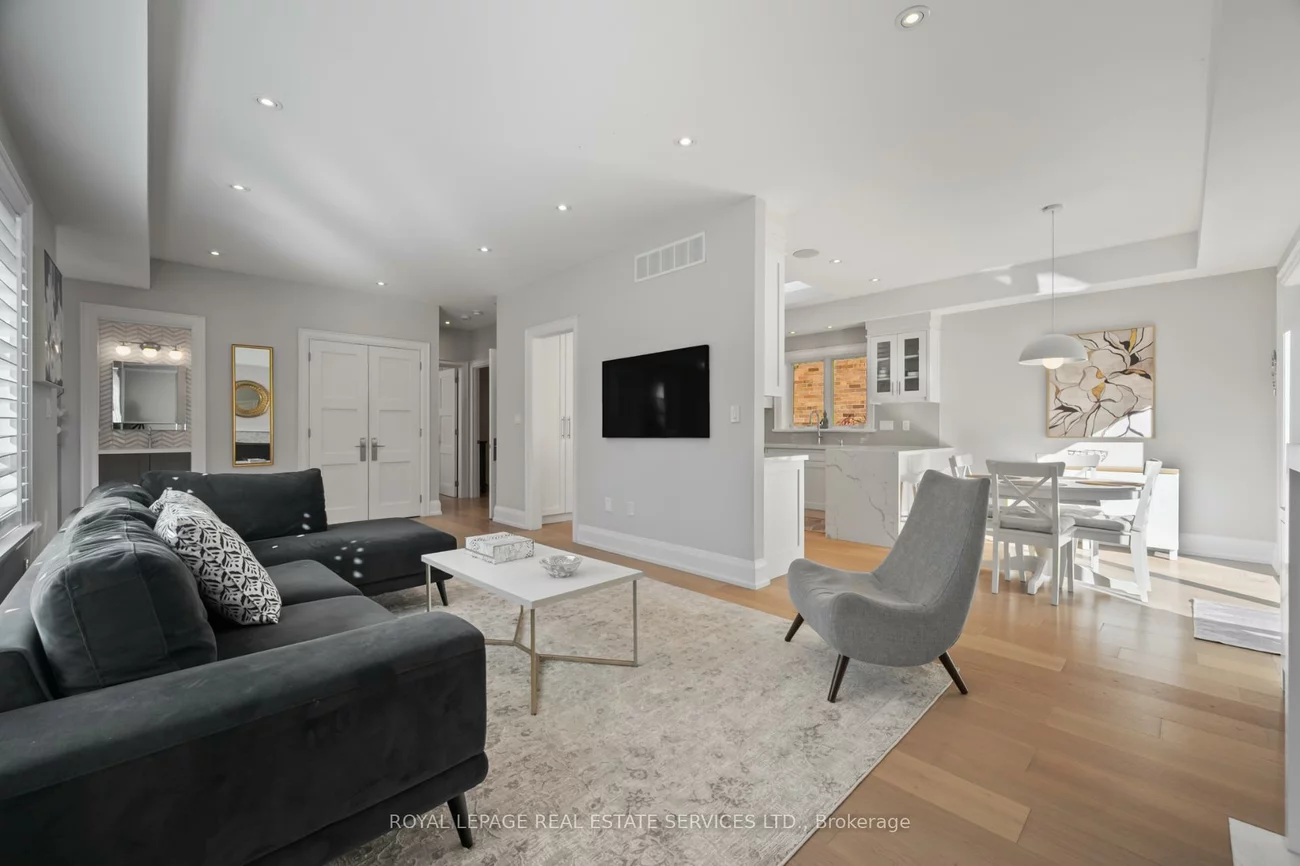 22, Fairmar, Stonegate-Queensway, Toronto