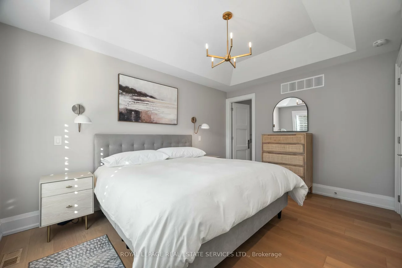 22, Fairmar, Stonegate-Queensway, Toronto