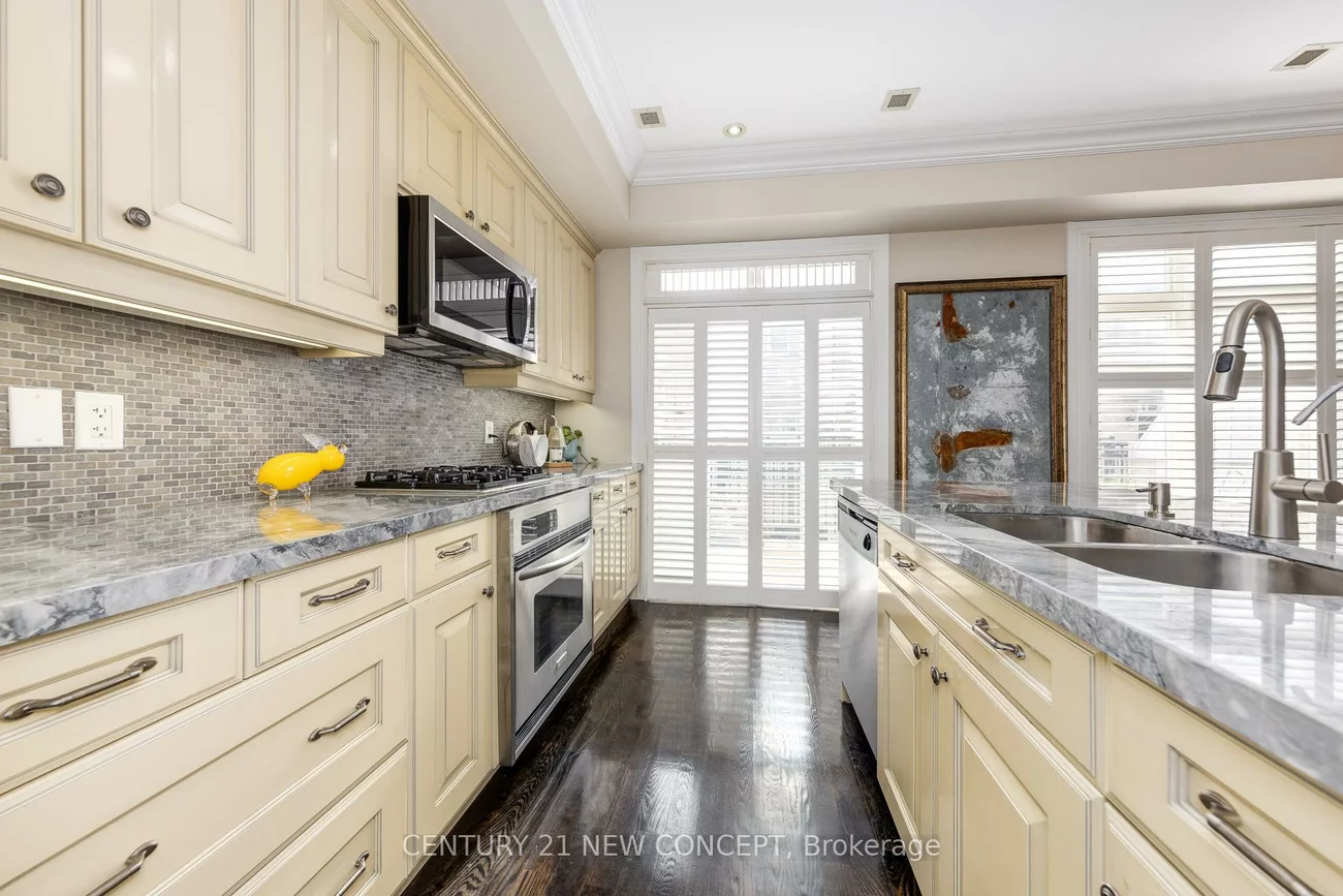 16, Legion, Mimico, Toronto