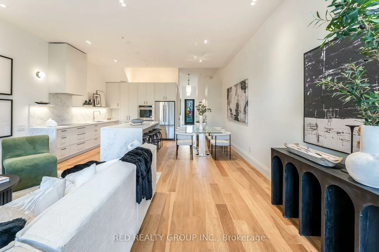 604, Ridelle, Briar Hill-Belgravia, Toronto