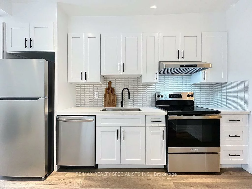 169, Lappin, Dovercourt-Wallace Emerson-Junction, Toronto