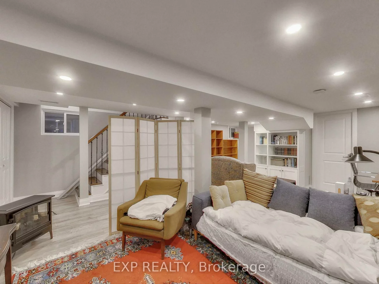 29, Cloverdale, Weston-Pellam Park, Toronto