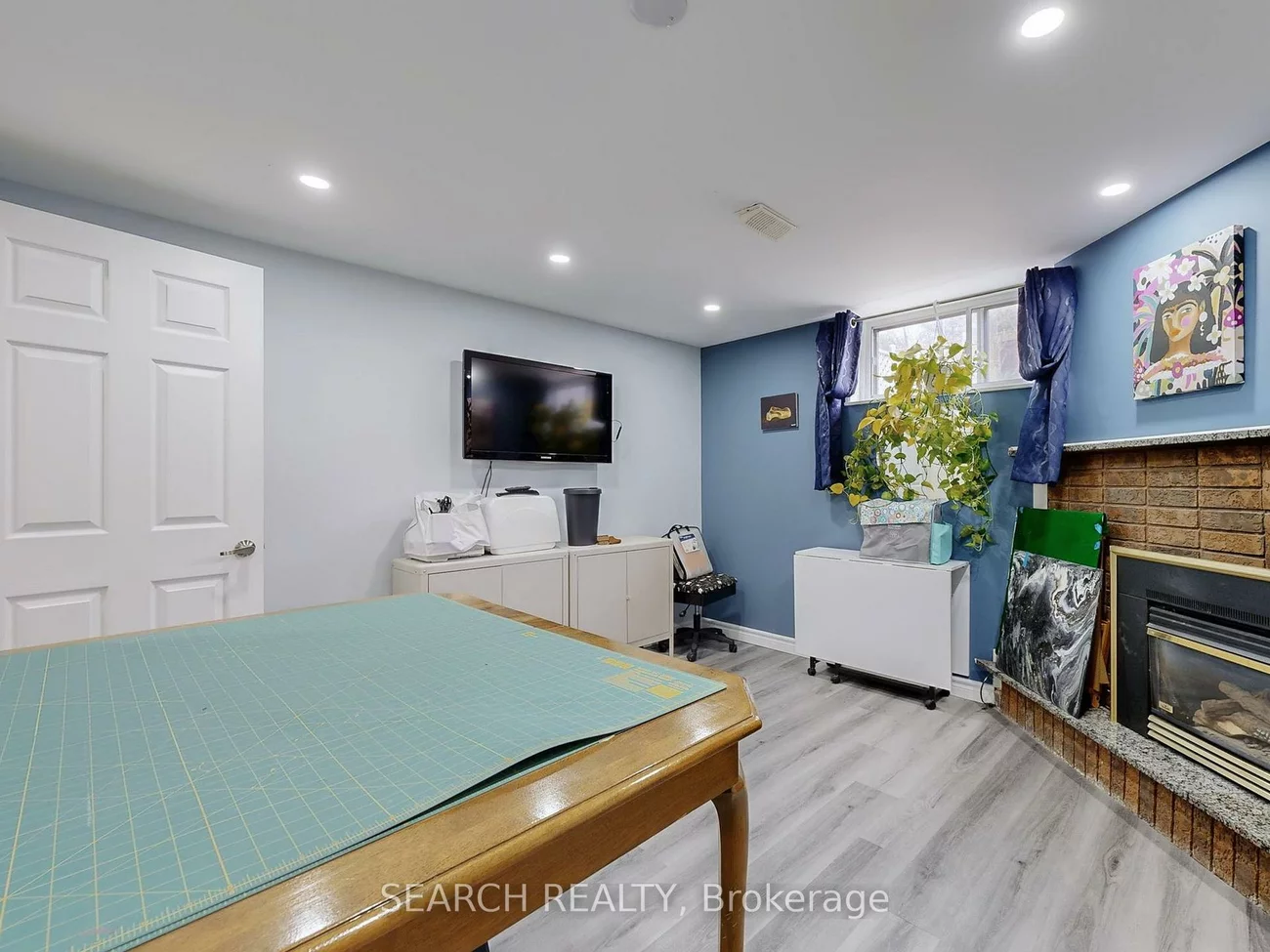 567, Roding, Downsview-Roding-CFB, Toronto