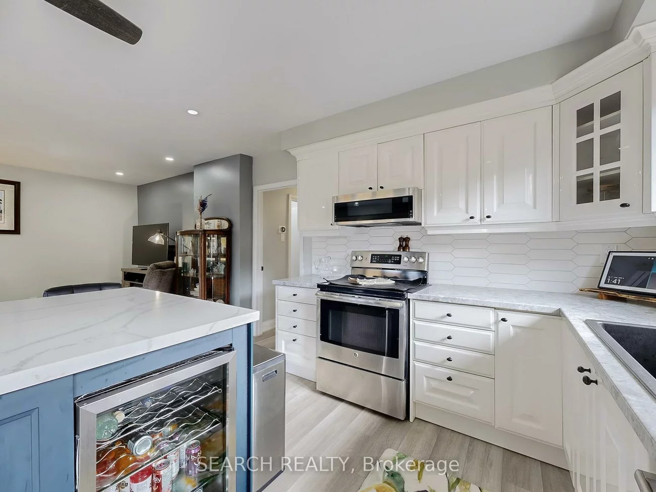 567, Roding, Downsview-Roding-CFB, Toronto