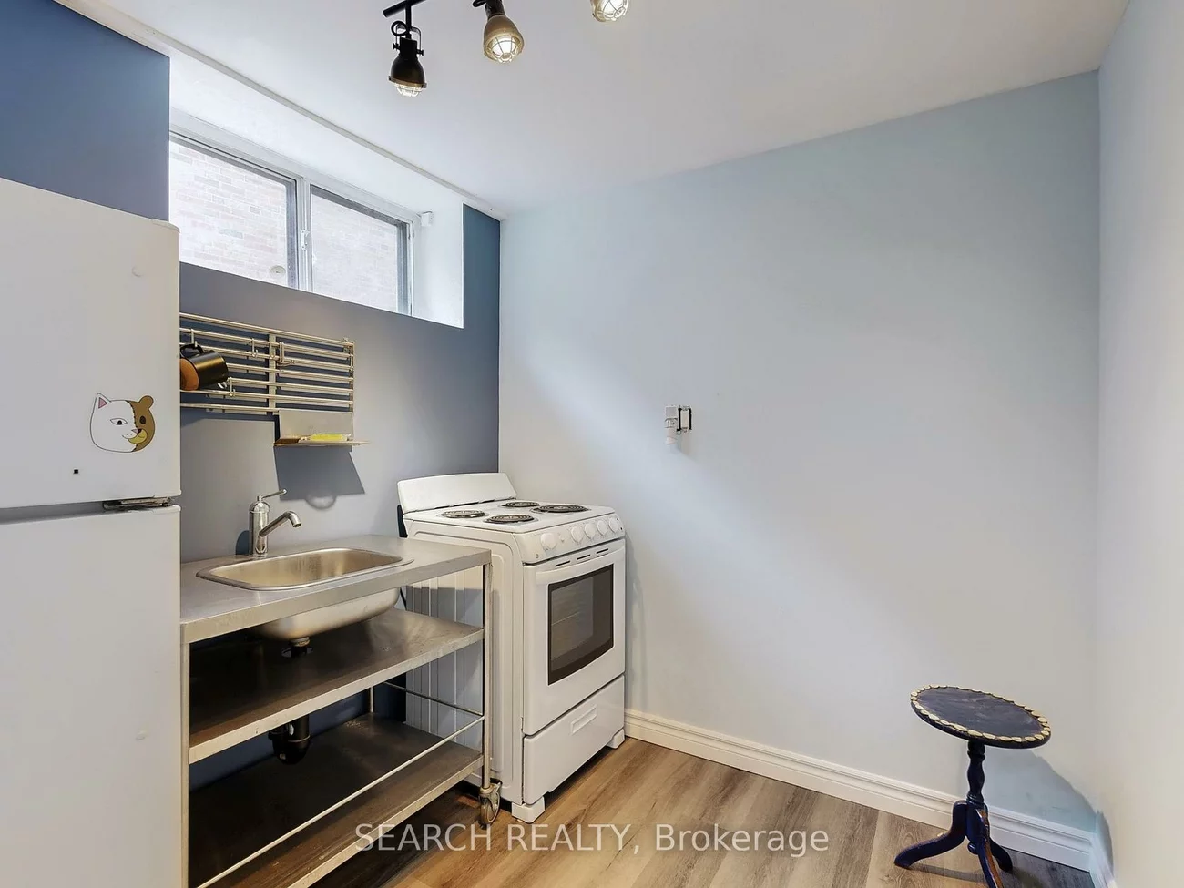 567, Roding, Downsview-Roding-CFB, Toronto