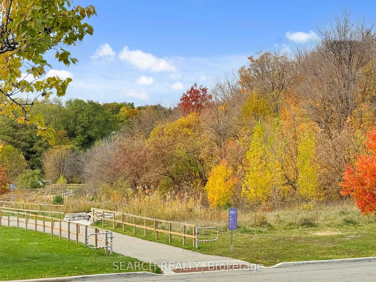 567, Roding, Downsview-Roding-CFB, Toronto