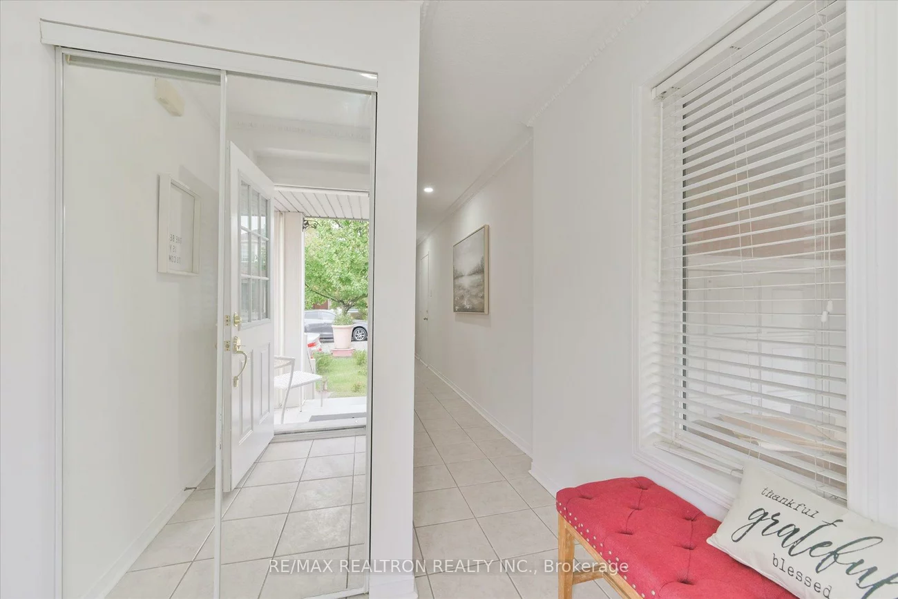 7, Via Cassia, Brookhaven-Amesbury, Toronto