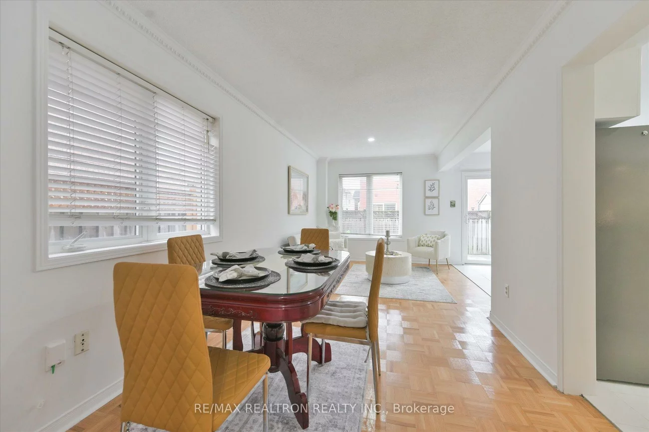 7, Via Cassia, Brookhaven-Amesbury, Toronto