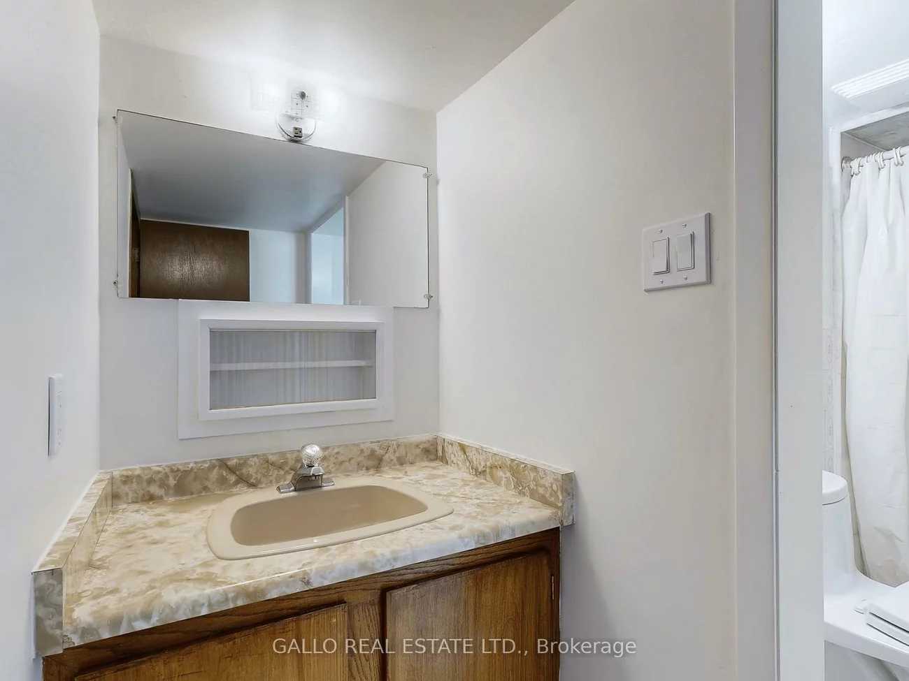 41, Riverton, Humber Summit, Toronto